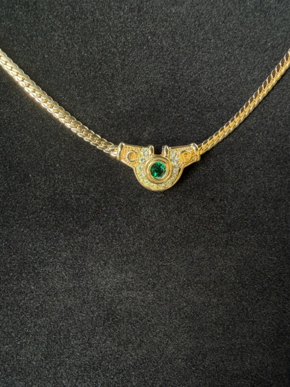 Christian DIOR Rhinestone Necklace Green Gold Plated Flat Herringbone Chain 17” - Picture 7 of 11